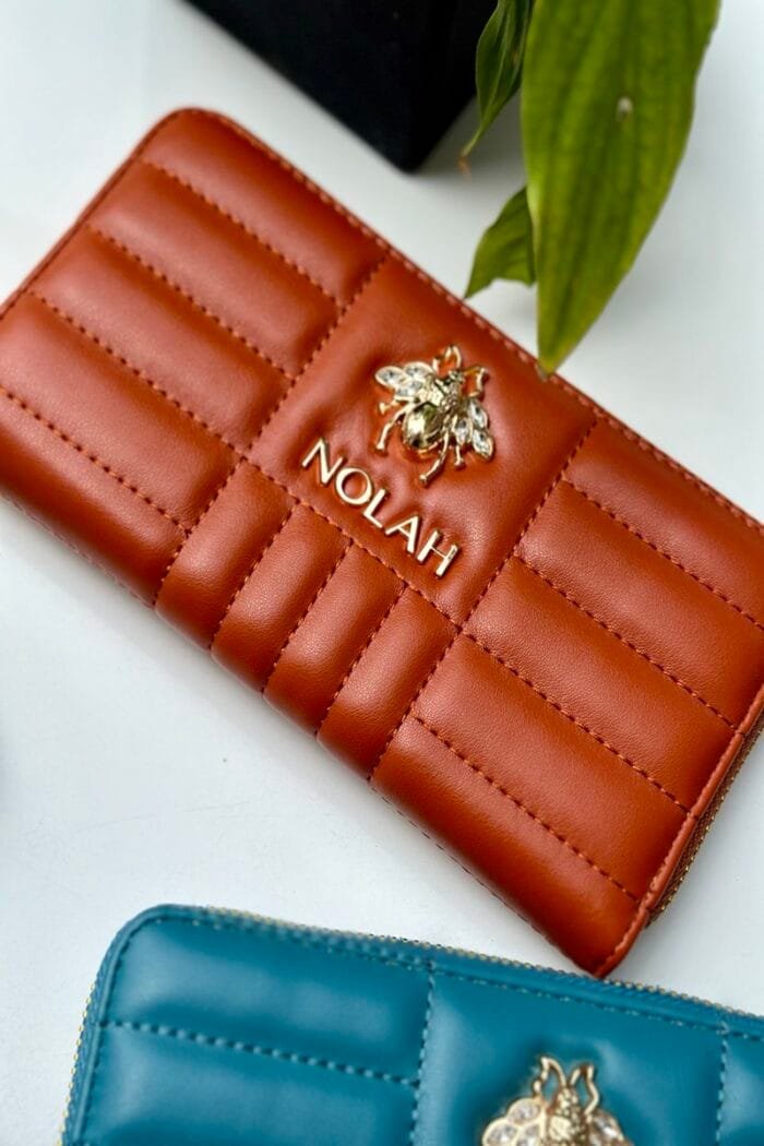 Wallet Nolah with bee