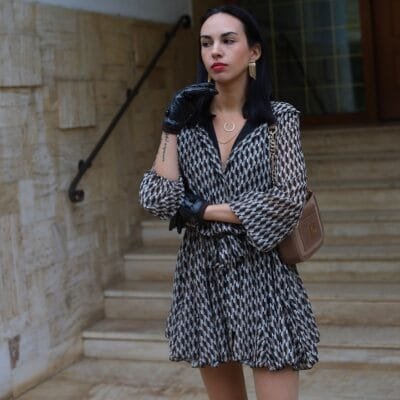 Φόρεμα Κοντό με γιακά στενή μέση και ζώνη