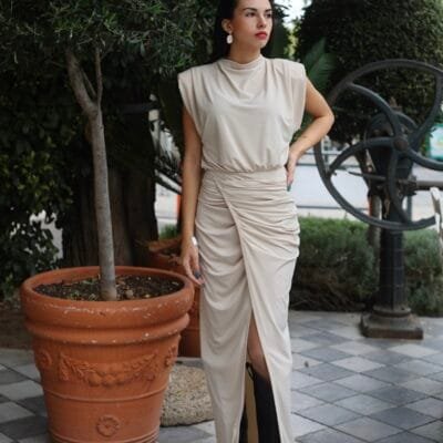 Φόρεμα μακρύ με σούρα σε μπεζ  χρώμα