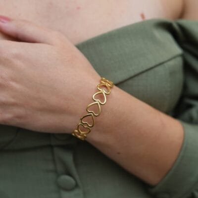 Βραχιόλι Stainless Steel Χειροπέδα Ανοιχτή με Καρδούλες