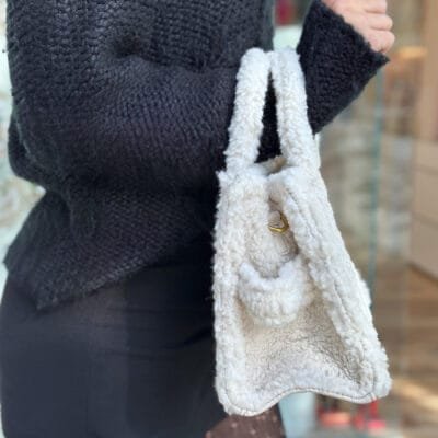 Woolen Bag Square Beige with detachable strap