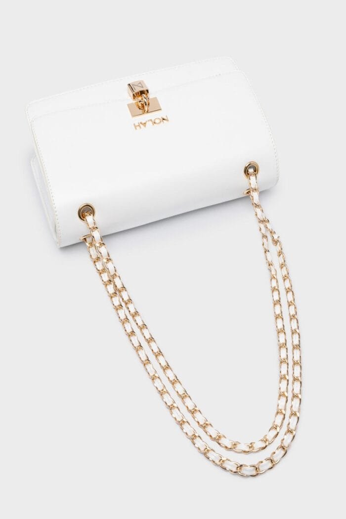 Bag Nolah Flap with padlock and chain in white color - Image 4