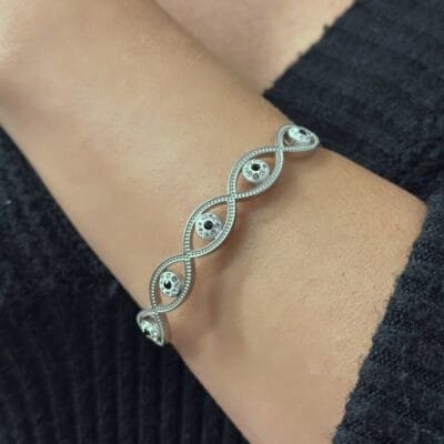 Βραχιόλι Stainless Steel Χειροπέδα διάτρητη με ματάκια