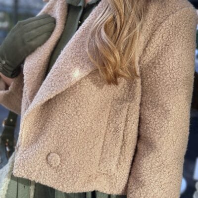 Ζακέτα Μάλλινη με γιακά και τσέπες