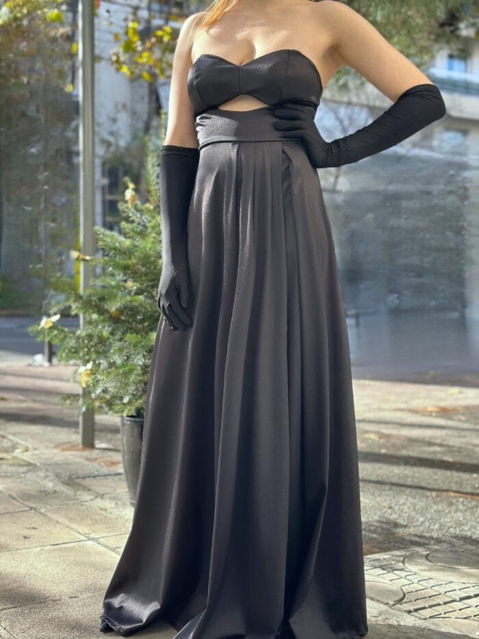 Maxi strapless dress