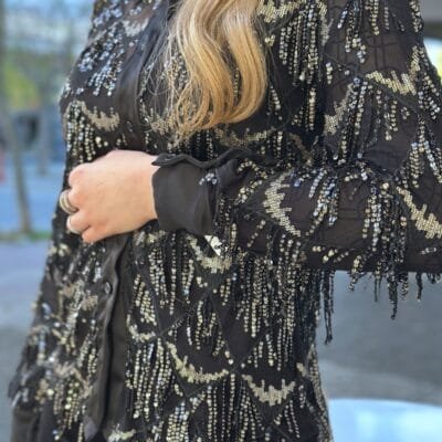 Πουκαμίσα με κρόσια και κρεμαστά στοιχεία