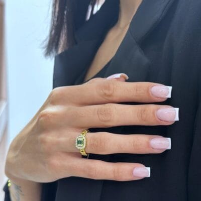 Δαχτυλίδι Ασήμι 925° με σχέδιο διάτρητο με πράσινη πέτρα και ζιργκόν