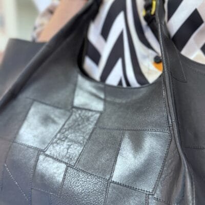 Τσάντα Hobo patchwork σε μαύρο χρώμα