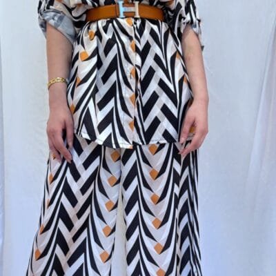 Σετ Πουκαμίσα Παντελόνι με ριγέ μαύρο και πορτοκαλί σχέδιο σε λευκό χρώμα