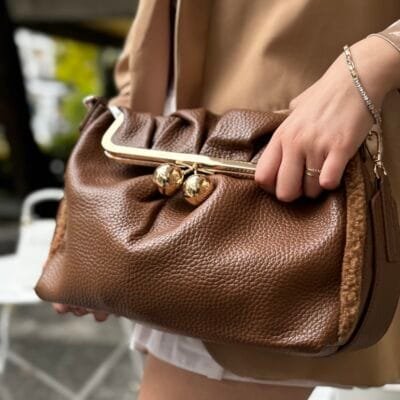 Τσάντα Vintage Πουγκί με γούνα σε καφέ χρώμα